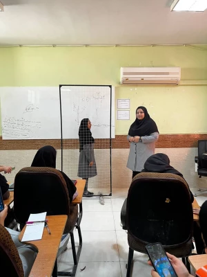 کارشناس تربیت بدنی پردیس بنت الهدی صدر دانشگاه فرهنگیان استان بوشهر بوشهر از برگزاری کارگاه ارزیابی پوسچر (ساختار قامت) در این پردیس خبر داد. 6