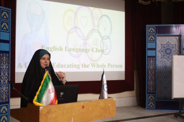 کارگاه آموزشی «کلاس زبان انگلیسی: جایگاهی برای پرورش همه جانبه ی فراگیران" برگزار شد 11