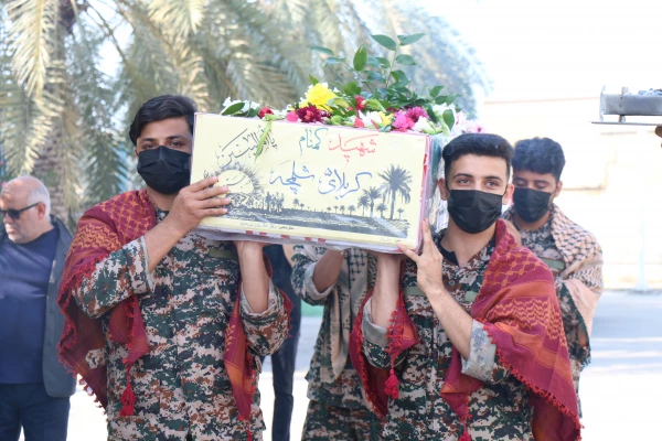 آئین استقبال و تشییع آلاله گمنام دفاع مقدس با حضور هیات رئیسه، کارکنان و دانشجومعلمان دانشگاه فرهنگیان استان بوشهر در پردیس علامه طباطبایی برگزار شد. 9