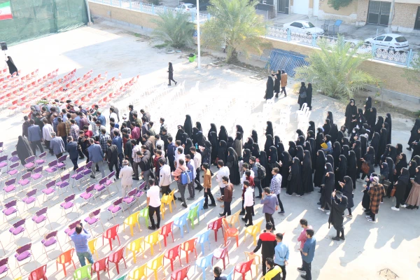 آئین استقبال و تشییع آلاله گمنام دفاع مقدس با حضور هیات رئیسه، کارکنان و دانشجومعلمان دانشگاه فرهنگیان استان بوشهر در پردیس علامه طباطبایی برگزار شد. 16