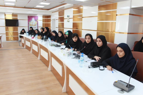 رویداد گفتمانی قیام جوانان در لبیک به دعوت امام امت در بیانیه گام دوم در دانشگاه فرهنگیان استان بوشهر برگزار شد.  11