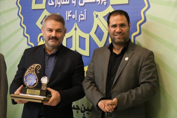 یازدهمین جشنواره ملی پژوهش و فناوری با شعار "پژوهش و فناوری، پیشران تولید دانش بنیان و تربیت معلم آینده" به میزبانی بوشهر برگزار شد. 3