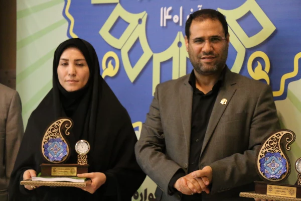 
رئیس دانشگاه فرهنگیان استان بوشهر از کسب عنوان چهارم این دانشگاه در یازدهمین جشنواره پژوهش و فناوری دانشگاه فرهنگیان خبر داد.   6