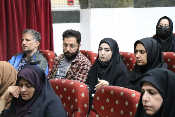 
رئیس دانشگاه فرهنگیان استان بوشهر از کسب عنوان چهارم این دانشگاه در یازدهمین جشنواره پژوهش و فناوری دانشگاه فرهنگیان خبر داد.   15