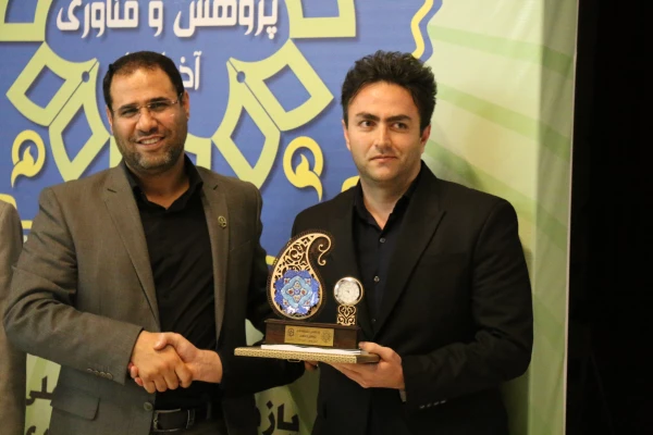 
رئیس دانشگاه فرهنگیان استان بوشهر از کسب عنوان چهارم این دانشگاه در یازدهمین جشنواره پژوهش و فناوری دانشگاه فرهنگیان خبر داد.   24