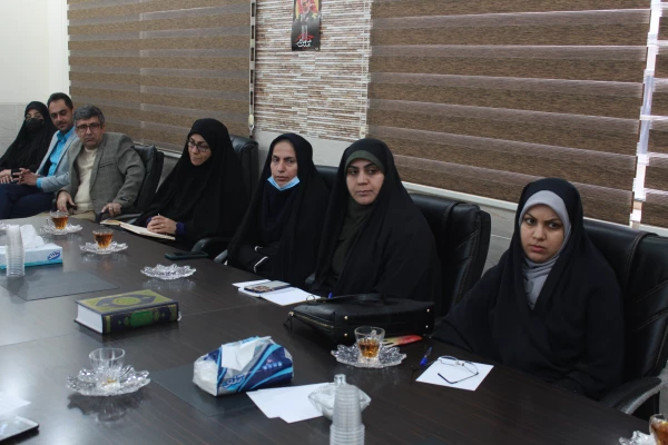 نشست ساماندهی پوشش دانشجویان در دانشگاه فرهنگیان استان بوشهر برگزار شد. 12