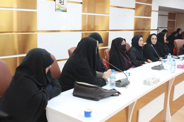 نشست تخصصی علوم انسانی اسلامی با حضور عضو هیات علمی موسسه آموزشی پژوهشی امام خمینی (ره) در دانشگاه فرهنگیان استان بوشهر برگزار شد. 9