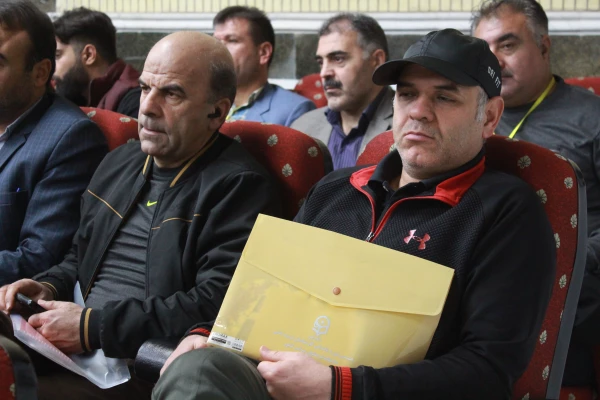 با حضور معاون دانشجویی دانشگاه فرهنگیان هشتمین دوره بالندگی حرفه ای کارشناسان و متخصصین تربیت بدنی و پنجمین همایش کشوری انجمن های ورزش دانشجویی خوابگاهی دانشگاه فرهنگیان در بوشهر آغاز شد. 31