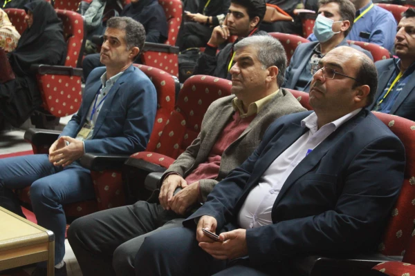 رئیس دانشگاه فرهنگیان استان بوشهر با بیان اینکه مقوله تربیت بدنی و سلامت بسیار مهم است، گفت: نقش تربیت بدنی در جامعه امروز کم نظیر است. 10