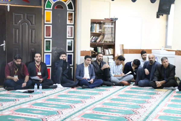 
با حضور مدیرکل تربیت بدنی دانشگاه فرهنگیان کارگاه بارش فکری در هشتمین دوره بالندگی کارشناسان و متخصصین تربیت بدنی و پنجمین همایش کشوری انجمن های ورزش دانشجویی خوابگاهی به میزبانی دانشگاه فرهنگیان استان بوشهر برگزار شد.  2