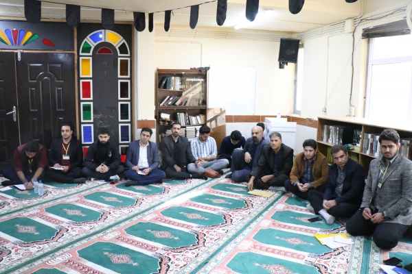 
با حضور مدیرکل تربیت بدنی دانشگاه فرهنگیان کارگاه بارش فکری در هشتمین دوره بالندگی کارشناسان و متخصصین تربیت بدنی و پنجمین همایش کشوری انجمن های ورزش دانشجویی خوابگاهی به میزبانی دانشگاه فرهنگیان استان بوشهر برگزار شد.  7