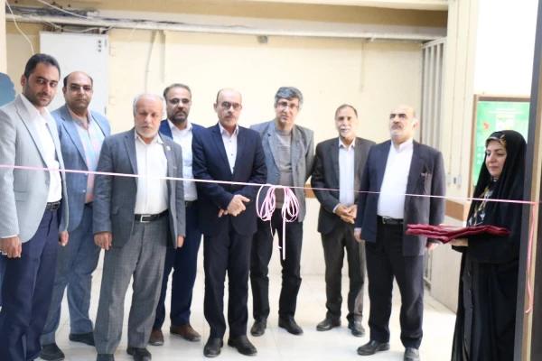 با حضور معاون مدیرکل فرهنگی دانشگاه فرهنگیان، دارالقرآن پردیس علامه طباطبایی دانشگاه فرهنگیان استان بوشهر افتتاح شد. 2