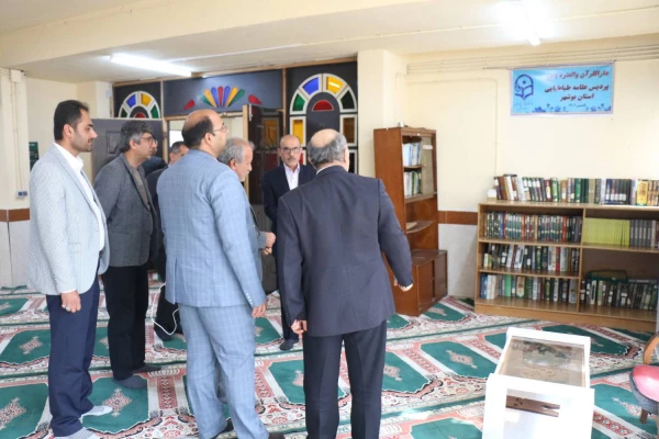 با حضور معاون مدیرکل فرهنگی دانشگاه فرهنگیان، دارالقرآن پردیس علامه طباطبایی دانشگاه فرهنگیان استان بوشهر افتتاح شد. 7