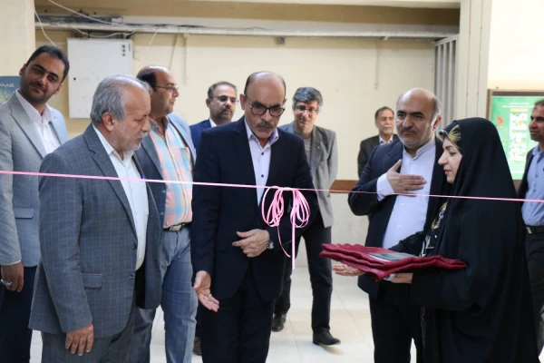 با حضور معاون مدیرکل فرهنگی دانشگاه فرهنگیان، دارالقرآن پردیس علامه طباطبایی دانشگاه فرهنگیان استان بوشهر افتتاح شد. 8