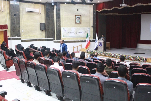 
با حضور رئیس حوزه اسلامی دانشگاهیان کشور؛
حوزه علوم اسلامی دانشگاه فرهنگیان استان بوشهر افتتاح شد 4