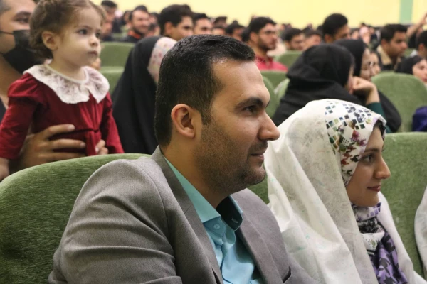 رئیس دانشگاه فرهنگیان استان بوشهر:
جشن ازدواج دانشجویی 48 زوج دانشجوی این دانشگاه برگزار شد
 10