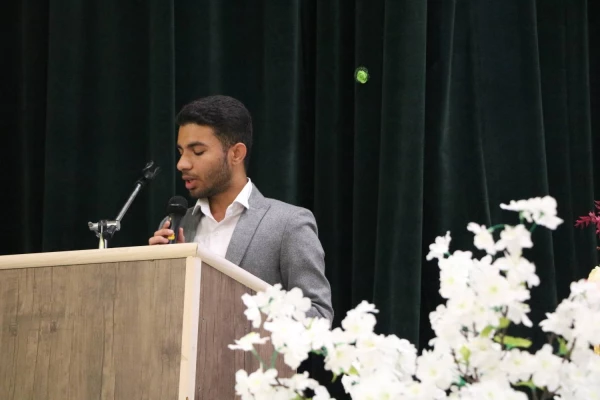 رئیس دانشگاه فرهنگیان استان بوشهر:
جشن ازدواج دانشجویی 48 زوج دانشجوی این دانشگاه برگزار شد
 14