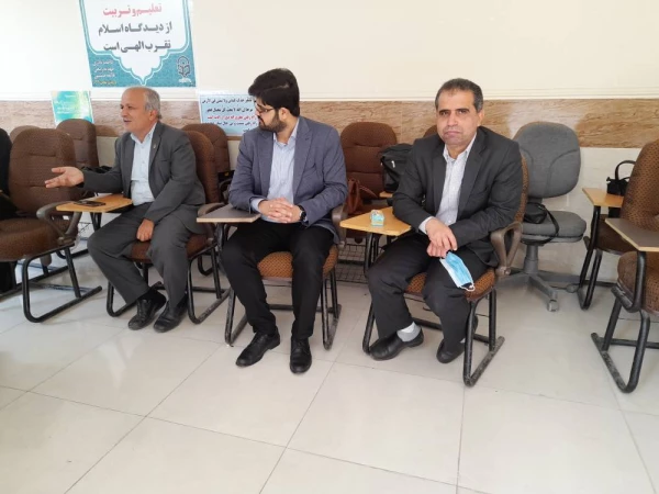 رئیس دانشگاه فرهنگیان استان بوشهر:
آزمون جبرانی جامع ۷۷ مهارت آموز برگزار شد 15