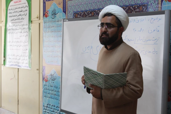 در پردیس های دانشگاه فرهنگیان استان بوشهر؛
آغاز دوره بالندگی خانواده در قرآن  7