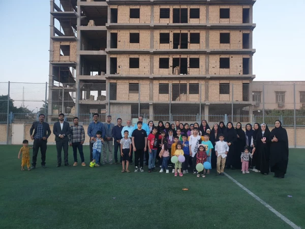 با حضور خانواده ها؛
ضیافت افطاری کارکنان و اعضای هیات علمی دانشگاه فرهنگیان استان بوشهر برگزار شد 2