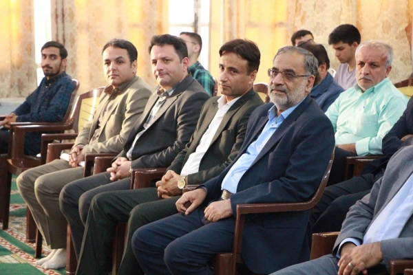 با حضور گسترده مسئولان،اساتید، کارکنان و دانشجویان دانشگاه فرهنگیان استان بوشهر؛
دیدار رمضانی دانشگاهیان استان با نماینده ولی فقیه در استان و امام جمعه بوشهر برگزار شد 5