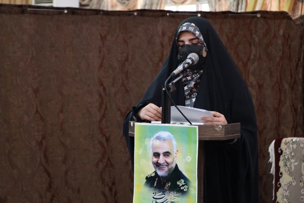 با حضور گسترده مسئولان،اساتید، کارکنان و دانشجویان دانشگاه فرهنگیان استان بوشهر؛
دیدار رمضانی دانشگاهیان استان با نماینده ولی فقیه در استان و امام جمعه بوشهر برگزار شد 10