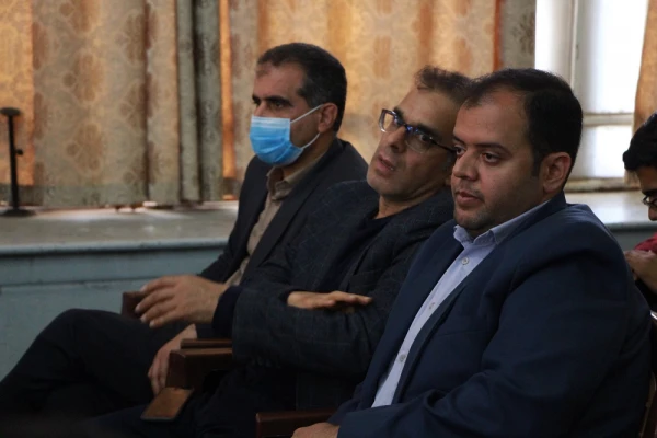 با حضور گسترده مسئولان،اساتید، کارکنان و دانشجویان دانشگاه فرهنگیان استان بوشهر؛
دیدار رمضانی دانشگاهیان استان با نماینده ولی فقیه در استان و امام جمعه بوشهر برگزار شد 15