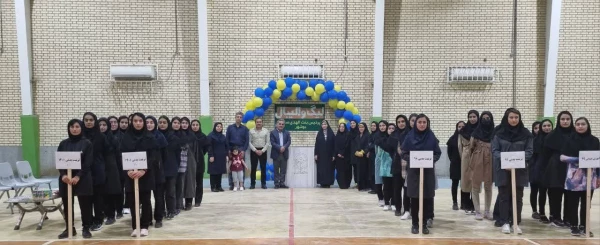 در پردیس بنت الهدی صدر بوشهر؛
لیگ والیبال درون پردیسی برگزار شد 4