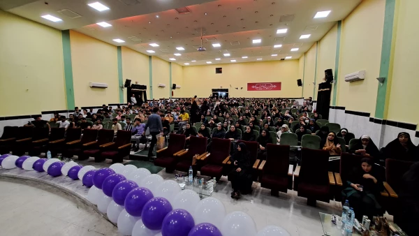 رئیس پردیس بنت الهدی صدر بوشهر: 
معلم کلید توسعه کشور است 3