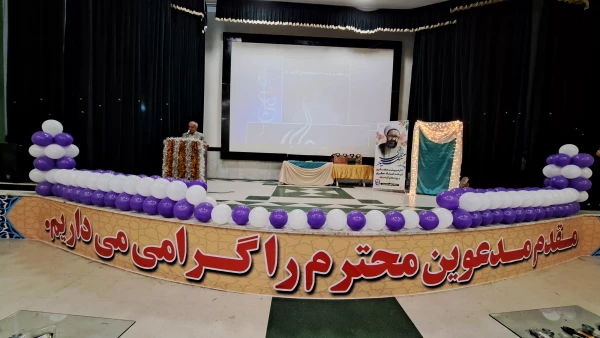 با حضور مسئولان و دانشجومعلمان برگزار شد؛
جشن باشکوه روز معلم دانشگاه فرهنگیان استان بوشهر 3