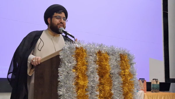 با حضور مسئولان و دانشجومعلمان برگزار شد؛
جشن باشکوه روز معلم دانشگاه فرهنگیان استان بوشهر 5