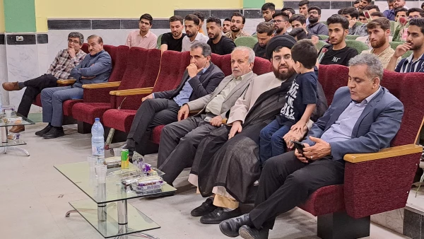 با حضور مسئولان و دانشجومعلمان برگزار شد؛
جشن باشکوه روز معلم دانشگاه فرهنگیان استان بوشهر 12