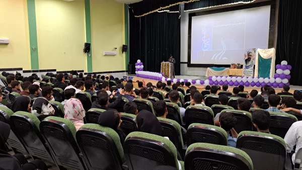 با حضور مسئولان و دانشجومعلمان برگزار شد؛
جشن باشکوه روز معلم دانشگاه فرهنگیان استان بوشهر 14