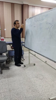 در پردیس بنت الهدی صدر دانشگاه فرهنگیان استان بوشهر برگزار شد:
کارگاه آموزشی نقد کتاب های داستان و رمان 9