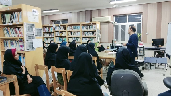 در پردیس بنت الهدی صدر دانشگاه فرهنگیان استان بوشهر برگزار شد:
کارگاه آموزشی نقد کتاب های داستان و رمان 13