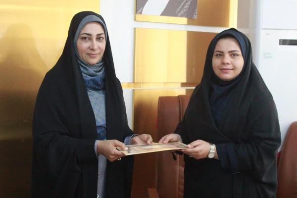 با حضور رئیس دانشگاه انجام شد؛
تقدیر از مسئولان و فعالان حوزه دانشجویی پردیس های دانشگاه فرهنگیان استان بوشهر 19