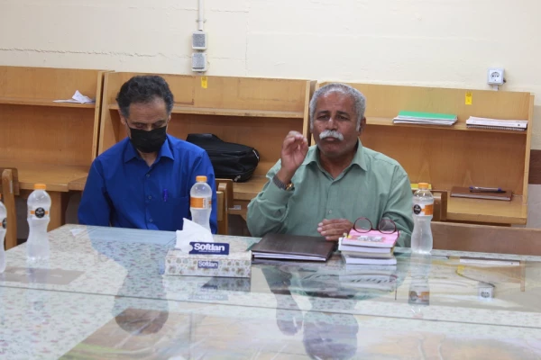 با حضور معاون آموزشی، فرهنگی و پژوهشی پردیس علامه طباطبایی بوشهر؛
نشست کتابخوانی دوستداران کتاب این پردیس برگزار شد 4