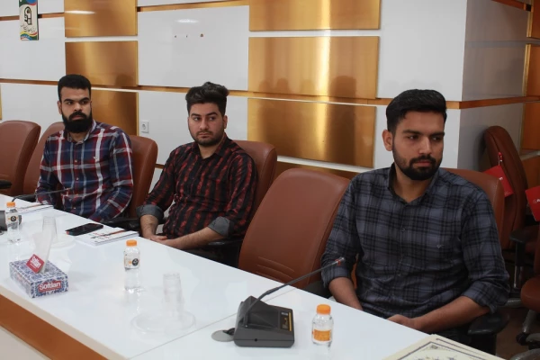 در دانشگاه فرهنگیان استان بوشهر؛
برگزیدگان علمی کانون شاهد و ایثارگر تقدیر شدند 5