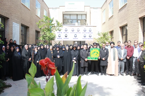 
همزمان با سالروز آزادسازی خرمشهر؛
کاروان خدام حرم رضوی در دانشگاه فرهنگیان استان بوشهر حضور یافتند 12