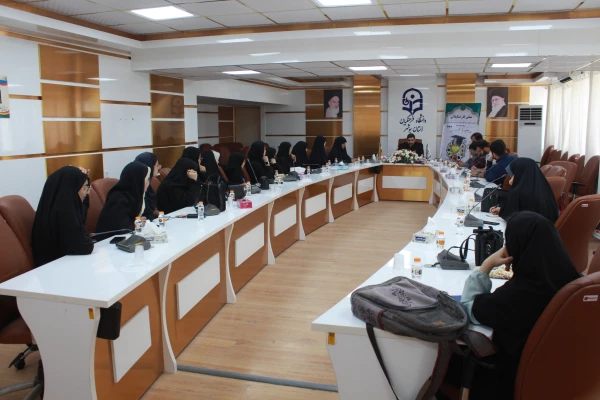 
مسئول فرهنگی اجتماعی دانشگاه فرهنگیان استان بوشهر:

دانشجویان دانشگاه با مبانی کار تشکیلاتی آشنا شدند 2