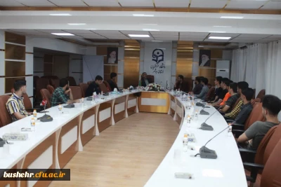 در دانشگاه فرهنگیان استان بوشهر برگزار شد:
نشست تخصصی فردوسی و زبان فارسی