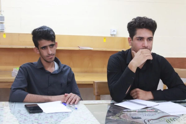 در پردیس علامه طباطبایی بوشهر برگزار شد؛
نشست هفتگی دوستداران کتاب 8