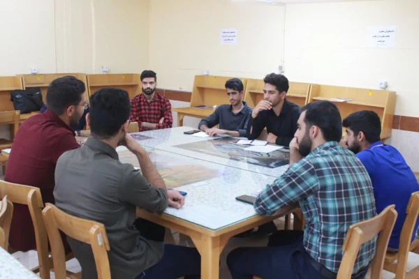 در پردیس علامه طباطبایی بوشهر برگزار شد؛
نشست هفتگی دوستداران کتاب 9