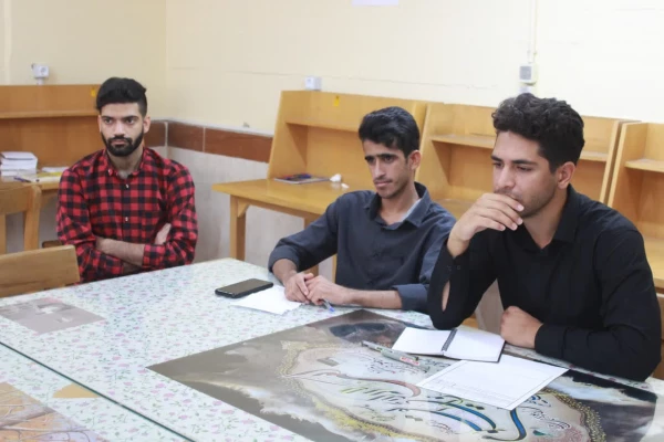 در پردیس علامه طباطبایی بوشهر برگزار شد؛
نشست هفتگی دوستداران کتاب 10