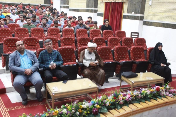 با حضور رئیس ستاد اقامه نماز استان بوشهر؛
دوره معراج در دانشگاه فرهنگیان بوشهر برگزار شد 8