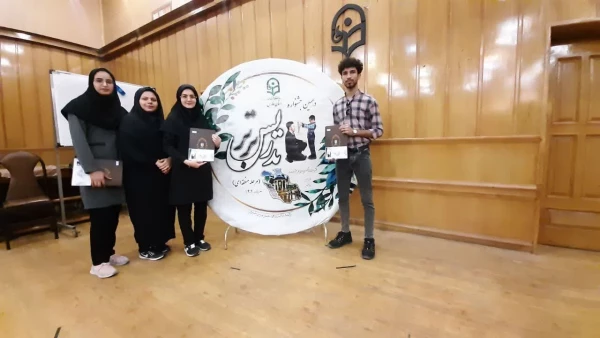 
در دهمین جشنواره تدریس برتر منطقه 7 دانشگاه فرهنگیان؛
دانشجومعلمان بوشهری مقام نخست را کسب کردند 3
