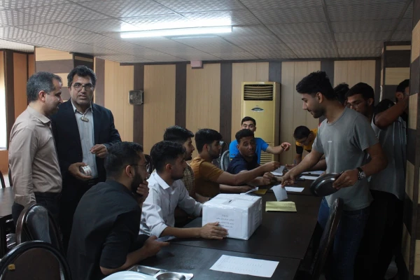 
معاون توسعه منابع و امور دانشجویی پردیس علامه طباطبایی:
انتخابات شورای صنفی برگزار شد 2