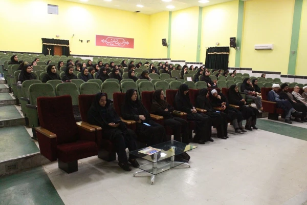 با حضور رئیس ستاد اقامه نماز استان بوشهر برگزار شد:
طرح معراج ویژه دانشجومعلمان دختر پردیس بنت الهدی صدر  5