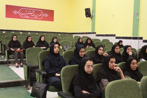 با حضور رئیس ستاد اقامه نماز استان بوشهر برگزار شد:
طرح معراج ویژه دانشجومعلمان دختر پردیس بنت الهدی صدر  11