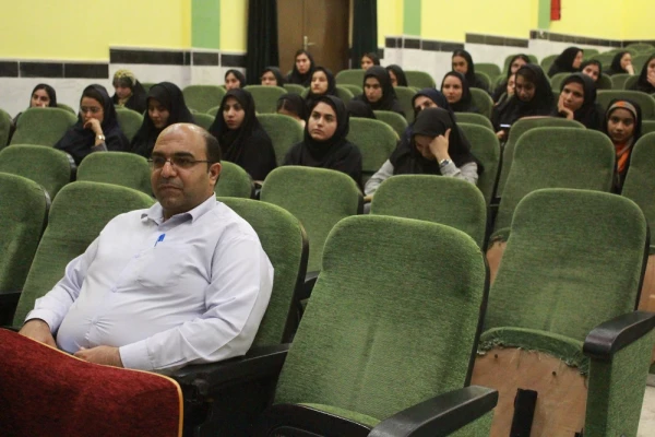 با حضور رئیس ستاد اقامه نماز استان بوشهر برگزار شد:
طرح معراج ویژه دانشجومعلمان دختر پردیس بنت الهدی صدر  13